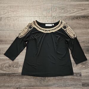 🌹 Simonton Says Detailed 3/4 Sleeve Top 🌹